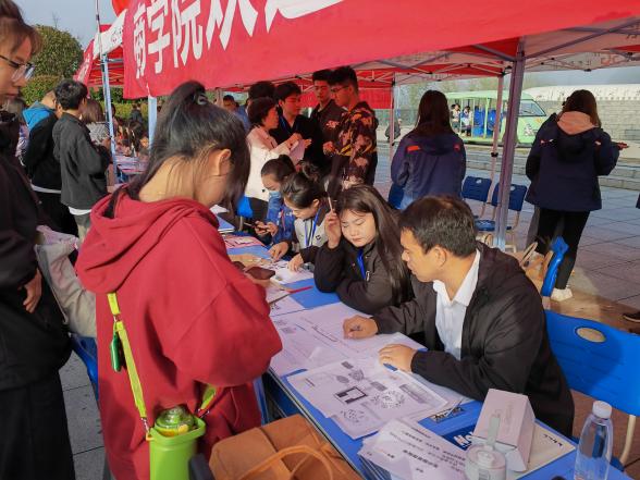 图片7.jpg